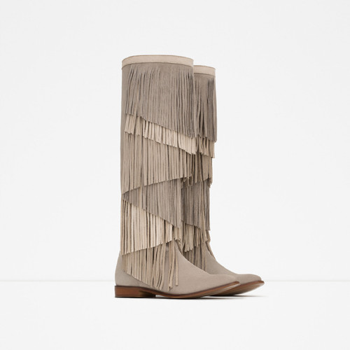Zara Bota beje cano alto com franjas.jpg