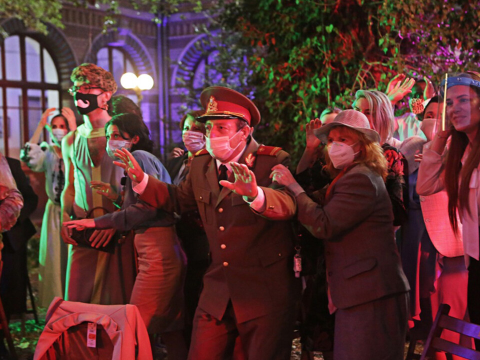 bad_luck_banging_or_loony_porn_os_filmes_das_nossa