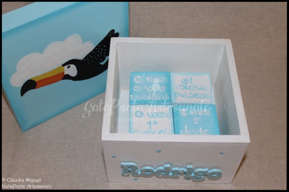 Caixa recordações bebé Baby Tucano2.JPG