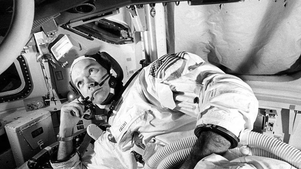 michael collins_01.jpg michael collins_01.jpg