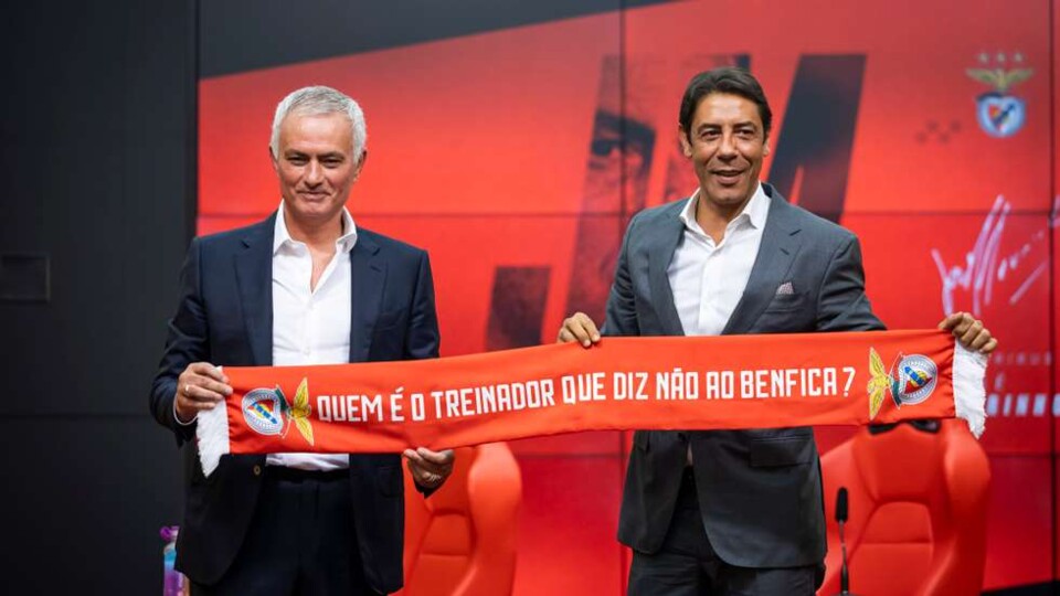 Observador jporfirio-apresentacao-jose-mourinho-18