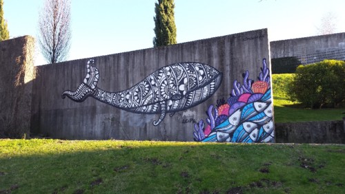 Grafiti baleia fafe