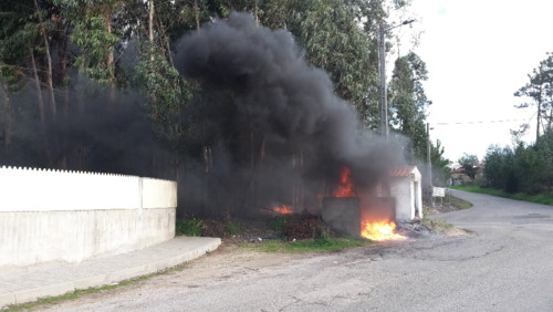 Valongo incendio caixotes lixo (2).jpg
