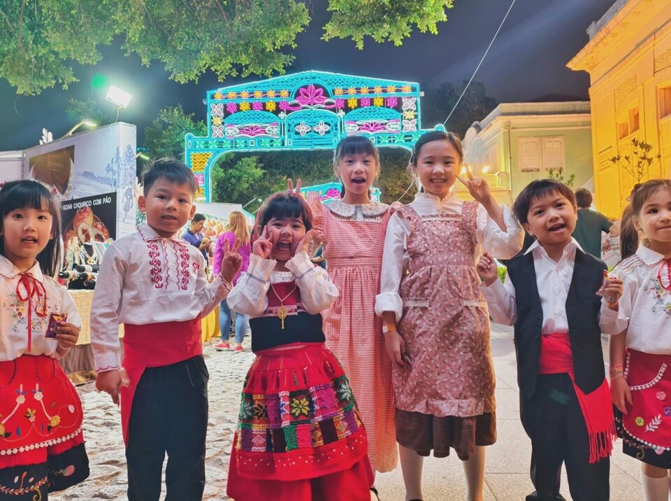 572279603_18063397805394421_7363278255704972767_n.