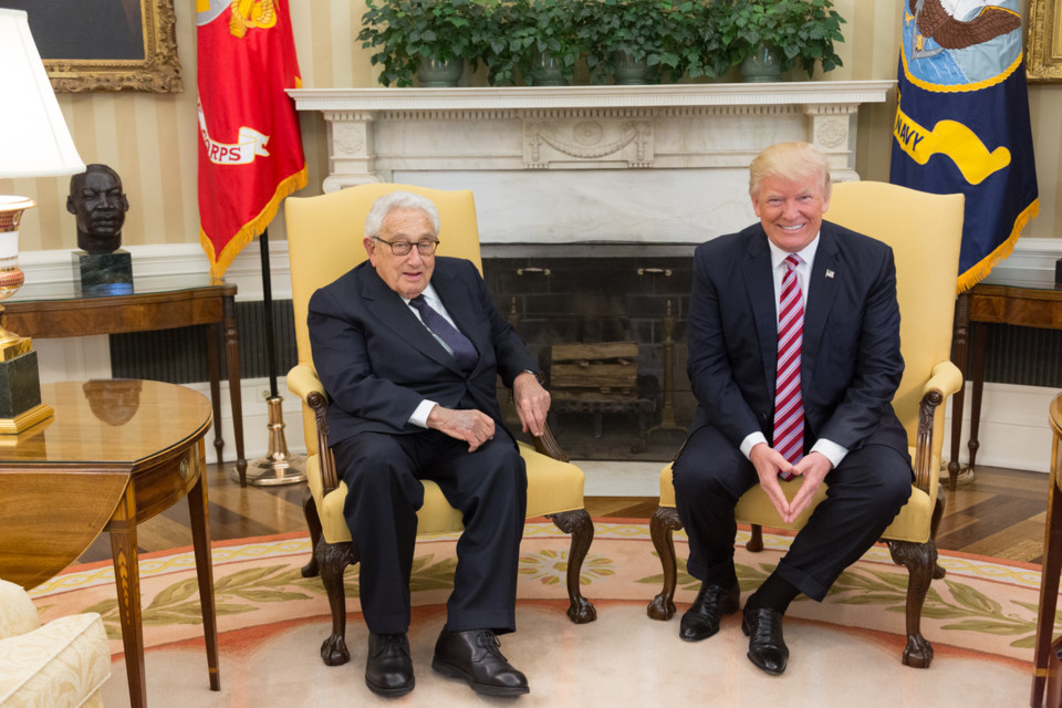 Donald Trump_with_Henry_Kissinger_2017-05-10_Wikp. Donald Trump_with_Henry_Kissinger_2017-05-10_Wikp.