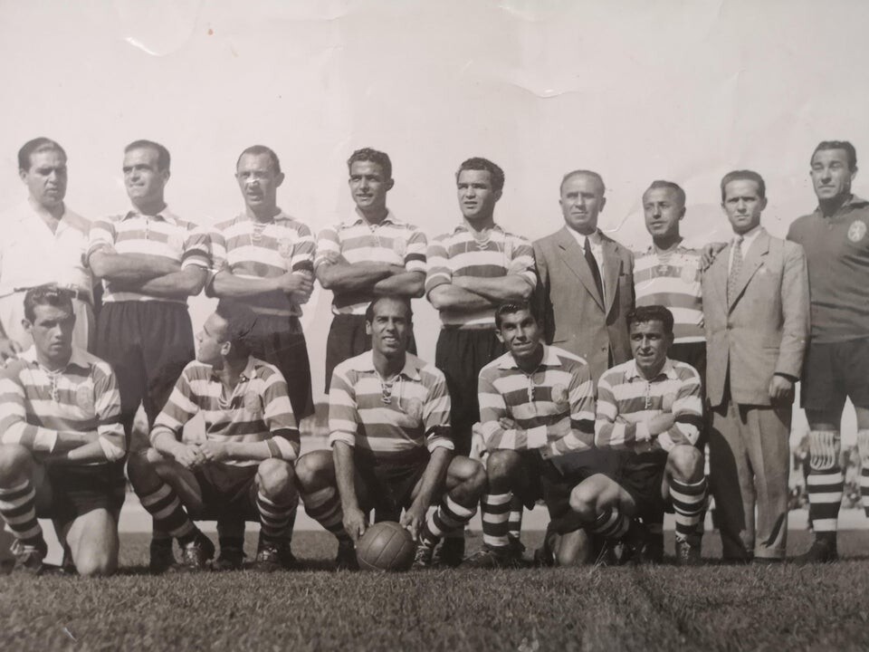 SCP 1949-50 jogo com o VSC em 7.5.1950.jpg