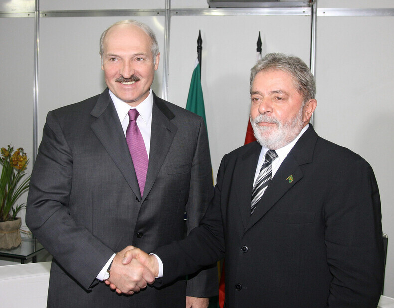 Lukashenko_lula_2010_2.jpg