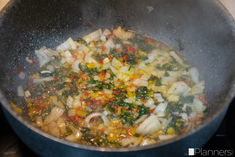 Easy Beef Nachos Recipe - The 2 Planners