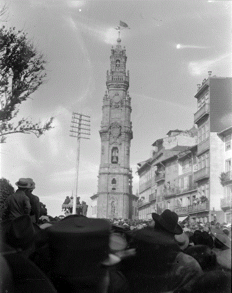 subida a torre dos clérigos.GIF