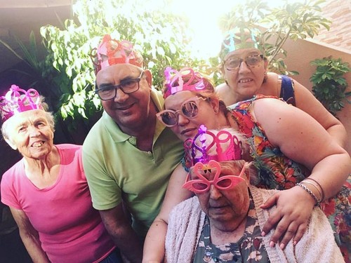 13528768_1645120472468021_4691122826919578055_n.jp