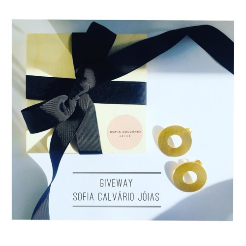 39148096_2240549902844844_2120713739614289920_n.jp