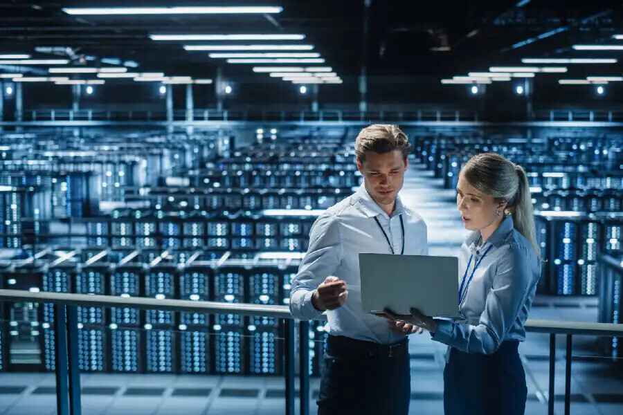 Empresas que aceleram os negócios com ligações até 100Gbps