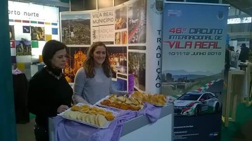 12642911_1675959422621325_6003673871038624317_n.jp