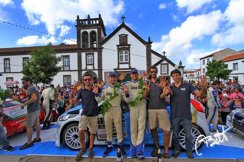 Foto Ricardo Moura 8titulos ABett.jpg