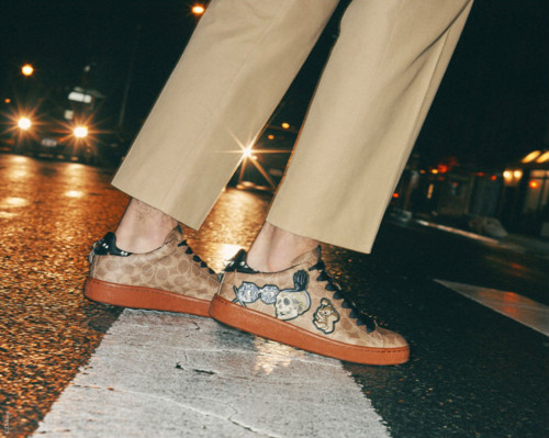 Disney-Coach-2018-Collaboration-013.jpg Disney-Coach-2018-Collaboration-013.jpg