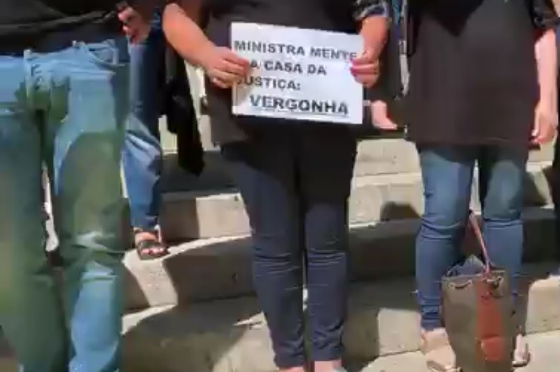 GreveConcentraacaoPorto28JUN2019-1.jpg