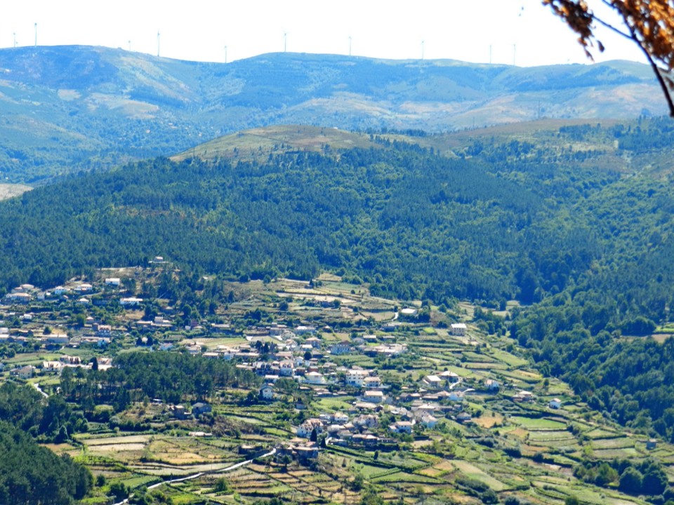 6 a2 - Gave vista de Virtelo.JPG