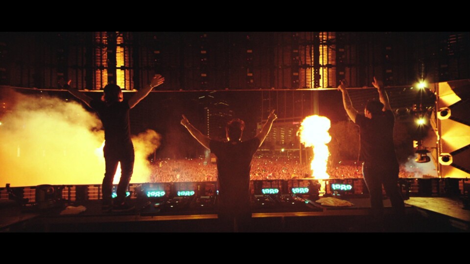 MV5BNjc3NDMwNjExOF5BMl5BanBnXkFtZTgwMjcyMTAxMzE@._