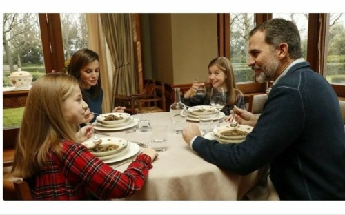 27368640_10211581271834470_8621030834109249555_o.j