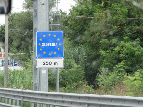 359-Fronteira Itália-Eslovénia.JPG