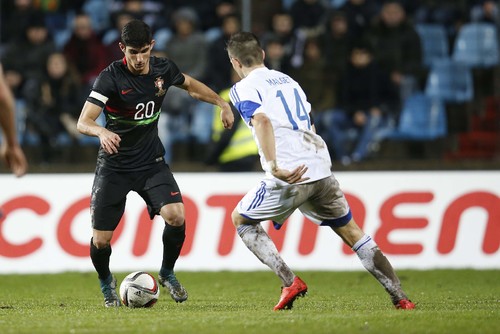 gonçalo guedes e luxemburguês.jpg