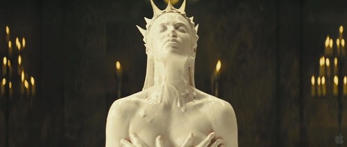 snow_white_and_the_huntsman_13209595559126.jpg