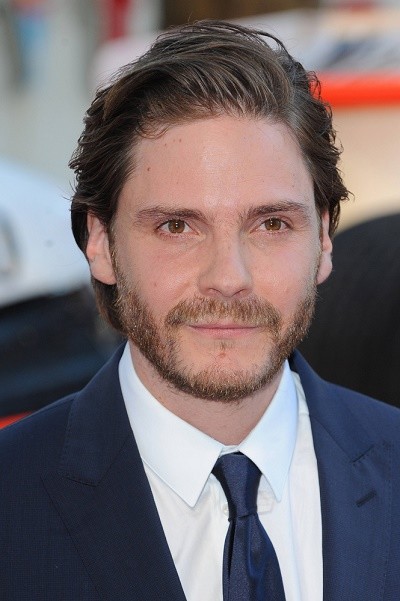 Daniel Brühl (2).jpg Daniel Brühl (2).jpg