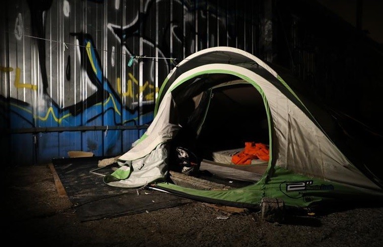 tenda sem abrigo.jpg