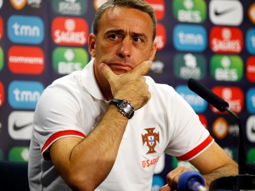 Paulo Bento...a matutar...