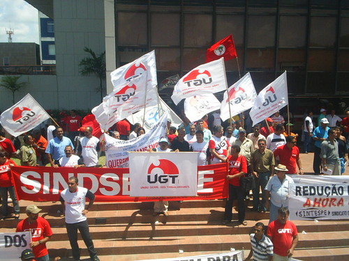 img1-UGT---PE,-participa-de-manifestacao-cont-2036