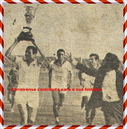 1967-68-com o trofeu rib dos reis.jpg