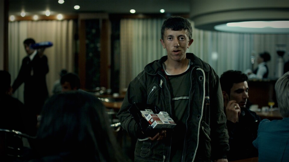 MV5BZTBhYmNlNGMtODQ3NS00YWU5LTg2M2UtY2UwMjY2YmFjZm