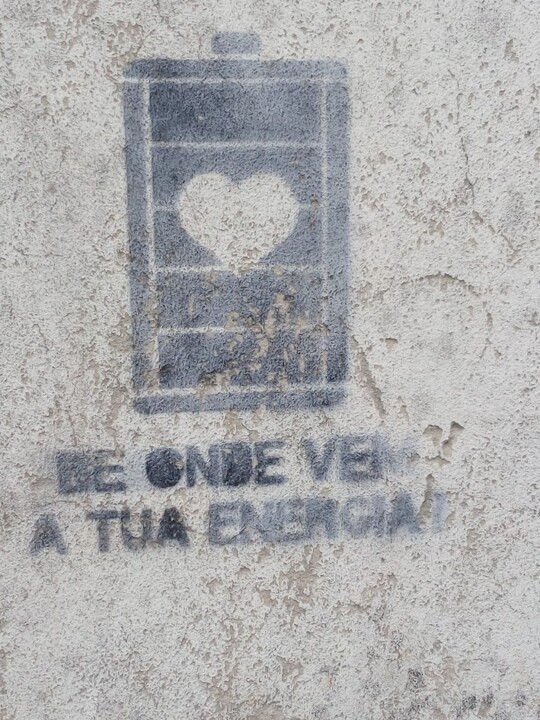 Não me canso disto energia.jpg