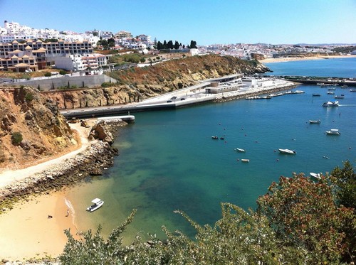 porto de abrigo francisco encarnaçao.jpg