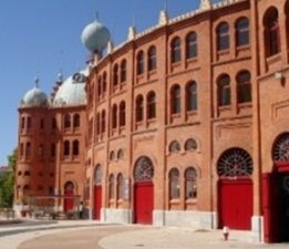 Praça Monumental do Campo Pequeno.jpg