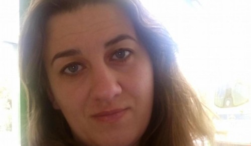 Vera, assinada com facadas no Fundão..jpg