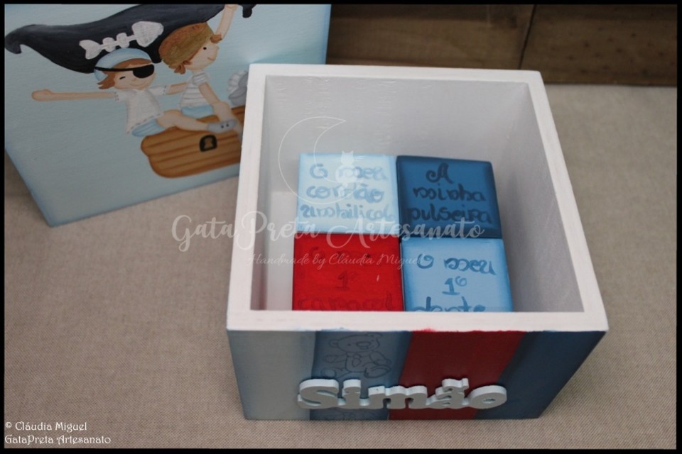 Caixa de recordações de bebé Dois Piratinhas3.J