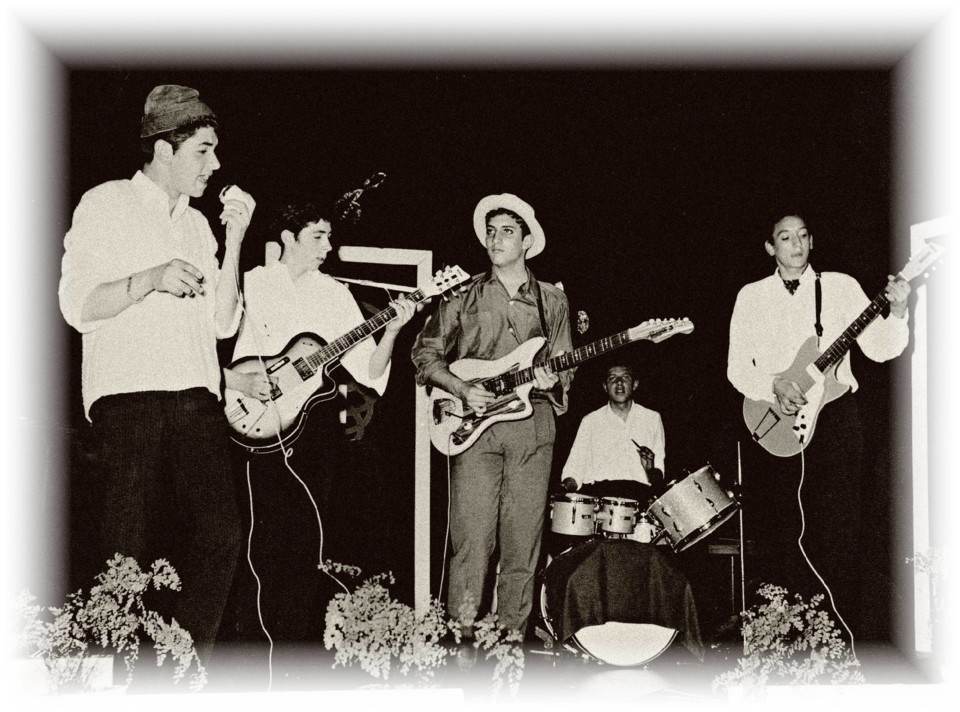 Tub 64 04 26 02 c .jpg