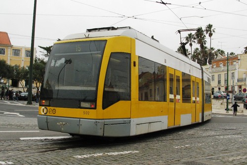 Tram_Lissabon_nei.jpg