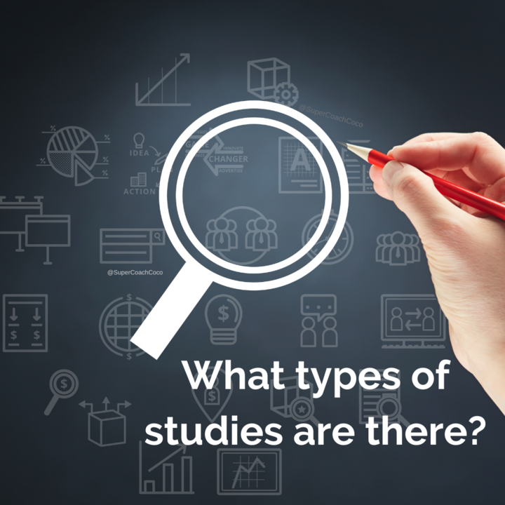 Estavam dois cocós a saltar à corda e chegou uma