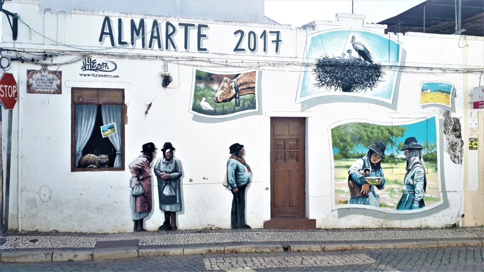 MURAL_ALMODOVAR.jpg