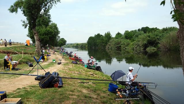 Pista-Internacional-de-Pesca-Desportiva-de-Cabeç