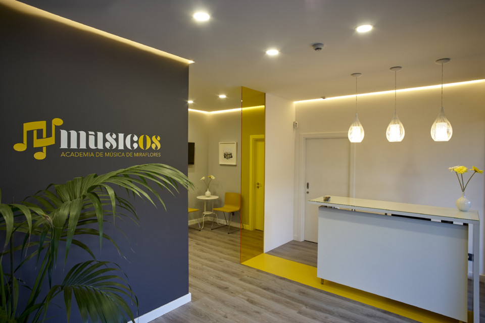 Os Músicos - Academia de Música de Miraflores Os Músicos - Academia de Música de Miraflores