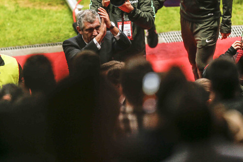 fernando santos bate palmas.JPG