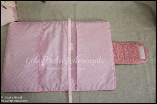 Capa de livros Mochinhos Cor-de-rosa2.JPG