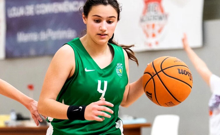 Liga Sénior em Basquetebol feminino pode conhecer hoje novo