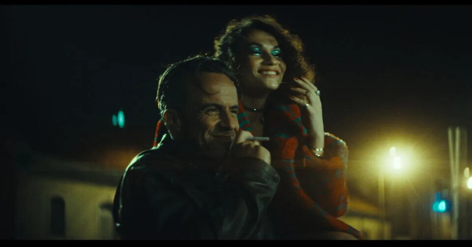 Um-Caroco-de-Abacate-Ary-Zara-Gaya-de-Medeiros-Fil