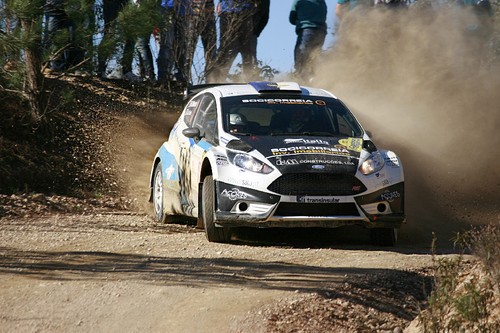 Foto RMoura 1 ZeBandeira.jpg