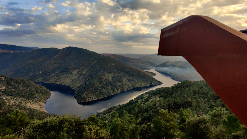 Miradouro no Tua.jpg