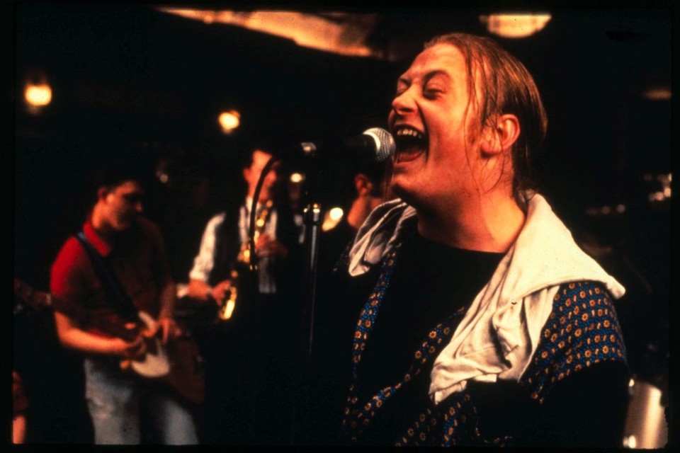 MV5BODdkMWVkYTQtOTFhYy00YTg3LTgzYjctNjU1MTU4YzE1Yj